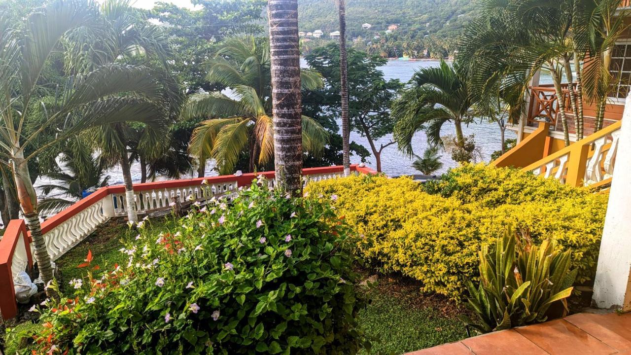 Sunset Lane Hotel Laborie Exterior photo
