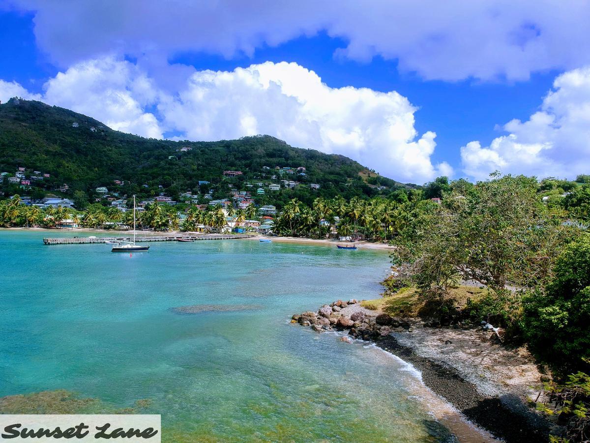 Sunset Lane Hotel Laborie Exterior photo